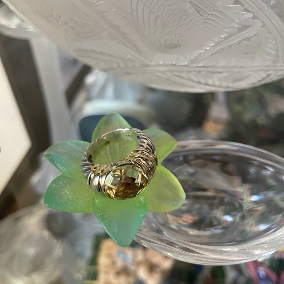 David Yurman Lemon Citrene Ring. 18Kt/SS Size 6. NWT Excellent Condition - Picture 2 of 7